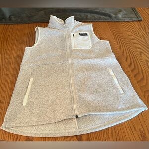 L.L. Bean Size Medium Light Gray Fleece Vest